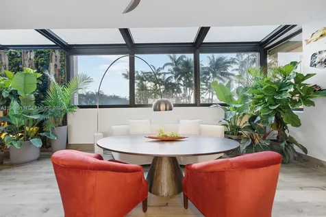 1000 Venetian Way Miami Beach FL 33139