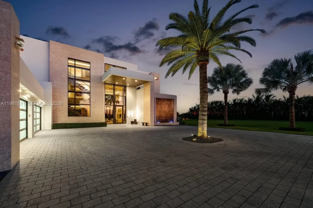 1107 Hillsboro Mile Hillsboro Beach FL 33062