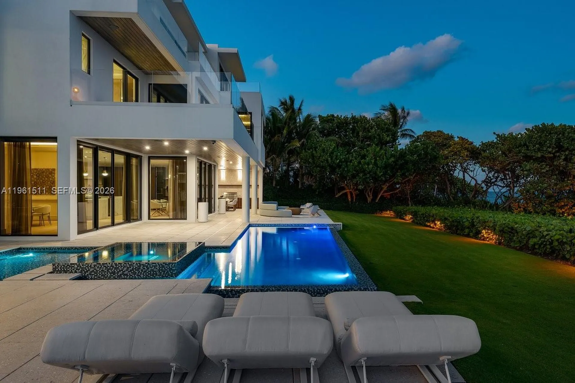 1107 Hillsboro Mile Hillsboro Beach FL 33062