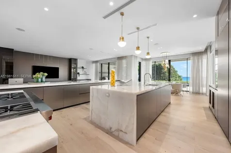 1107 Hillsboro Mile Hillsboro Beach FL 33062