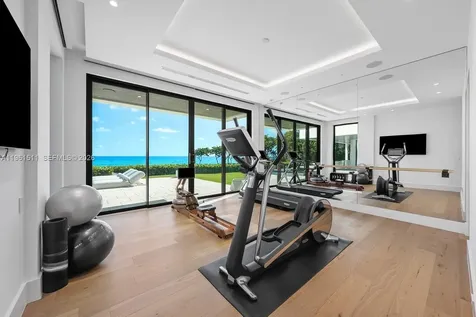 1107 Hillsboro Mile Hillsboro Beach FL 33062