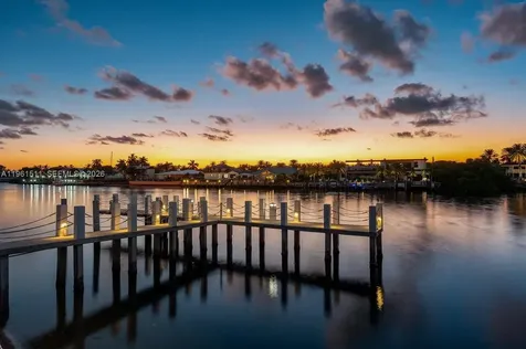 1107 Hillsboro Mile Hillsboro Beach FL 33062
