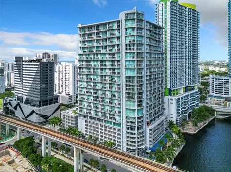 690 SW 1st Court Miami FL 33130