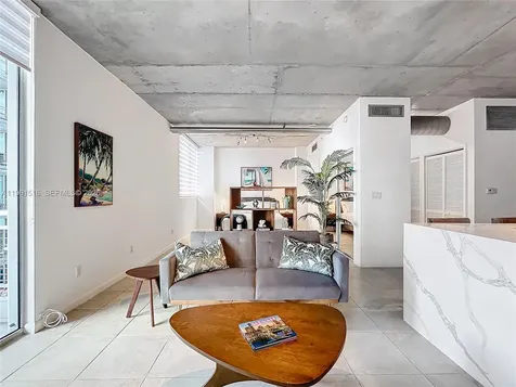 690 SW 1st Court Miami FL 33130