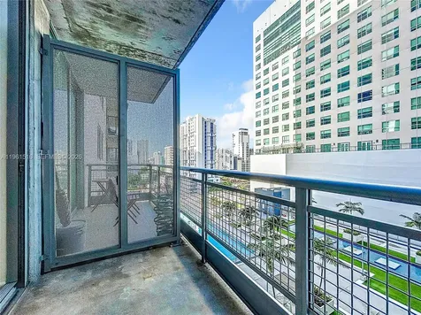 690 SW 1st Court Miami FL 33130