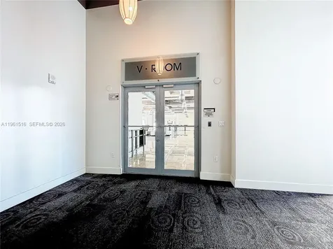 690 SW 1st Court Miami FL 33130