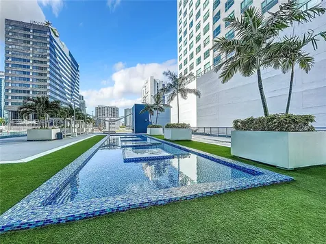 690 SW 1st Court Miami FL 33130