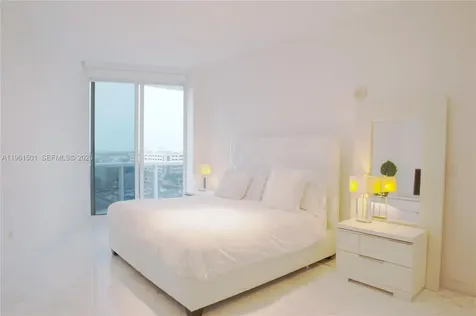 15811 Collins Avenue Sunny Isles Beach FL 33160