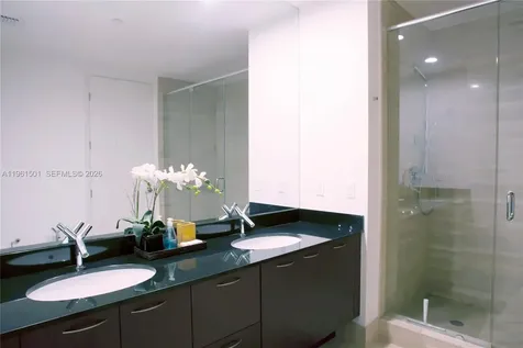15811 Collins Avenue Sunny Isles Beach FL 33160