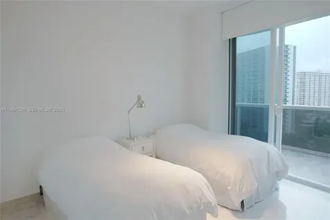 15811 Collins Avenue Sunny Isles Beach FL 33160