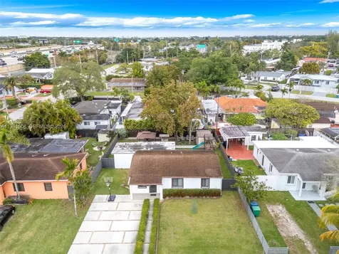 7585 SW 28th Street Miami FL 33155
