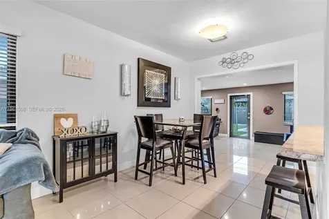 7585 SW 28th Street Miami FL 33155