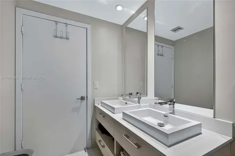 45 SW 9th Street Miami FL 33130