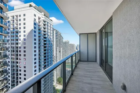 45 SW 9th Street Miami FL 33130