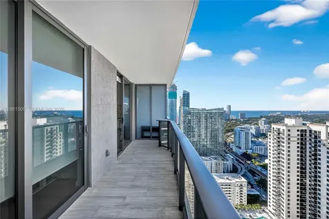 45 SW 9th Street Miami FL 33130