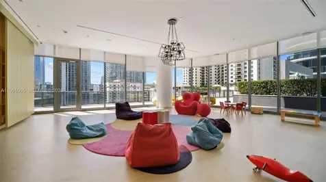 45 SW 9th Street Miami FL 33130