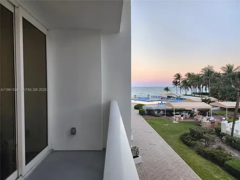 3505 S Ocean Drive Hollywood FL 33019