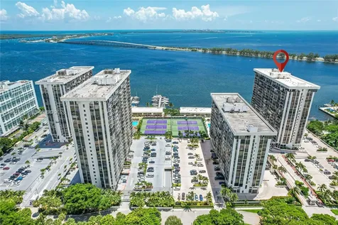 1925 Brickell Avenue Miami FL 33129