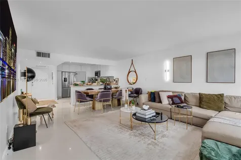 1925 Brickell Avenue Miami FL 33129