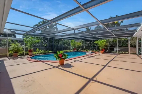 612 N 46th Avenue Hollywood FL 33021