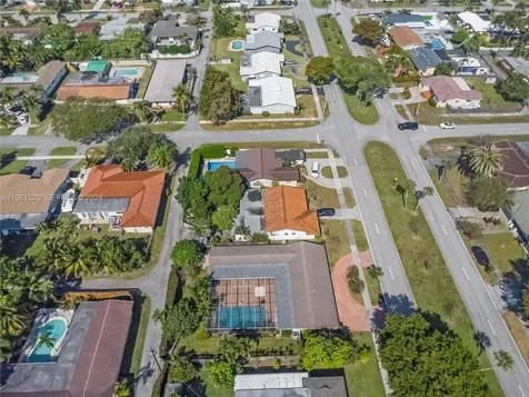 612 N 46th Avenue Hollywood FL 33021