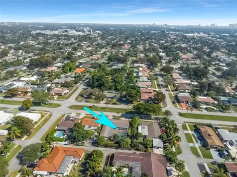 612 N 46th Avenue Hollywood FL 33021
