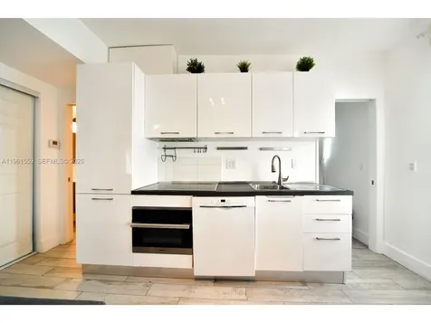 811 Jefferson Avenue Miami Beach FL 33139