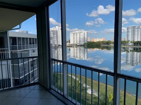 2999 Point East Drive Aventura FL 33160