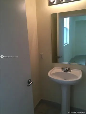 1 Glen Royal Parkway Miami FL 33125