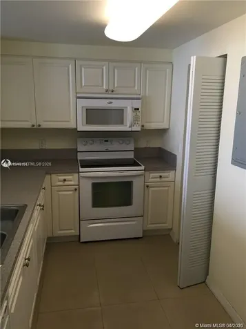 1 Glen Royal Parkway Miami FL 33125