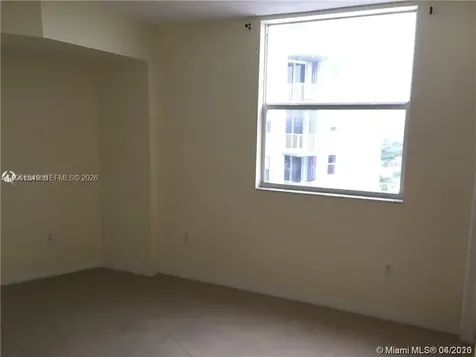 1 Glen Royal Parkway Miami FL 33125