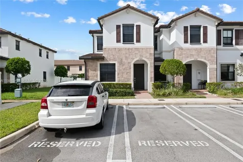 11006 W 32nd Lane Hialeah FL 33018