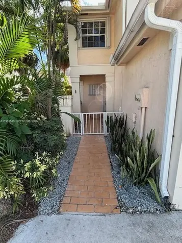 11826 SW 99 Street Miami FL 33186