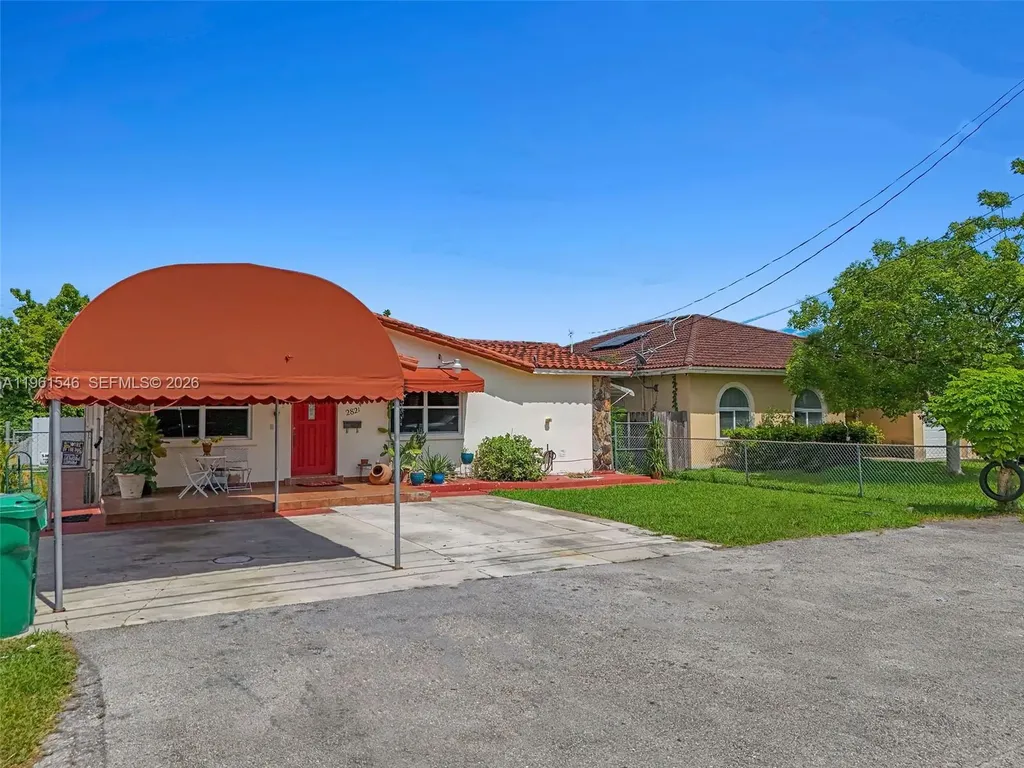 2821 SW 65th Avenue Miami FL 33155