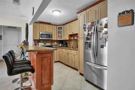 2821 SW 65th Avenue Miami FL 33155