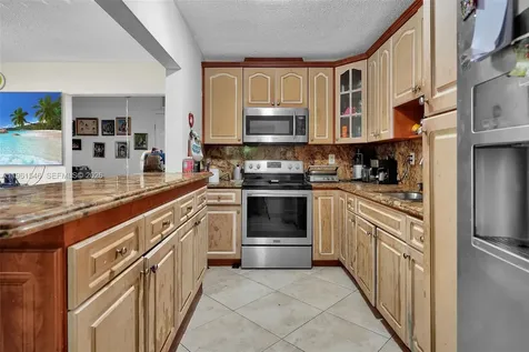 2821 SW 65th Avenue Miami FL 33155