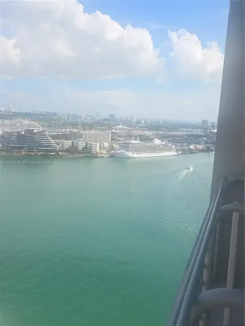 335 S Biscayne Boulevard Miami FL 33131