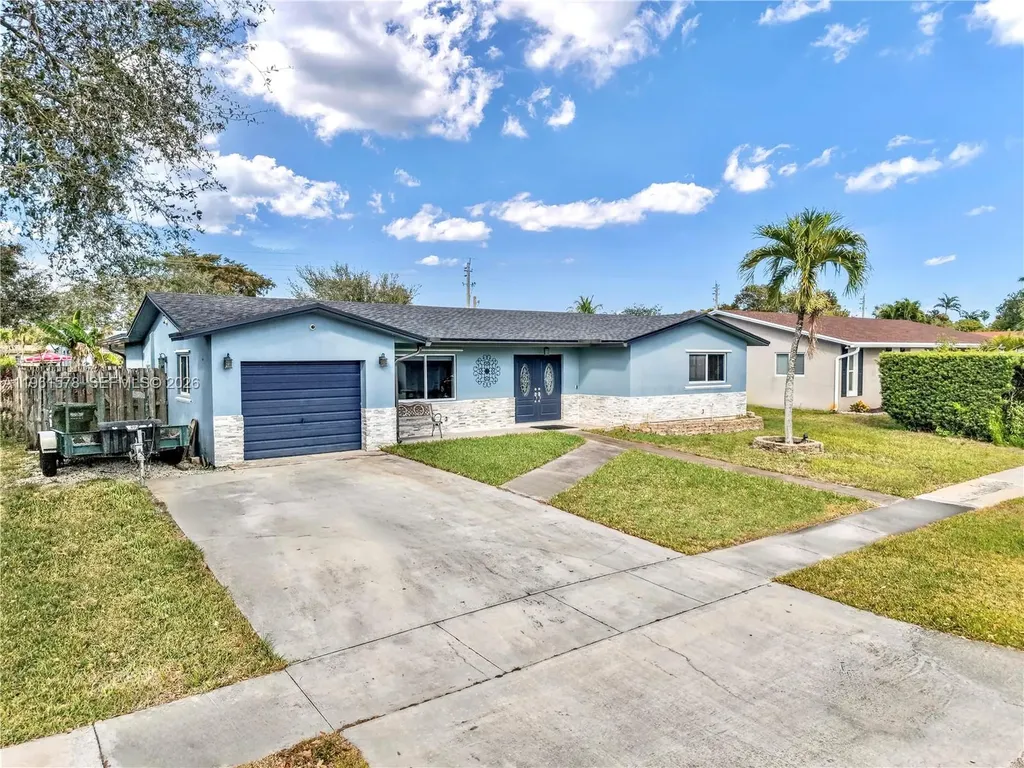 9501 NW 8th Street Pembroke Pines FL 33024