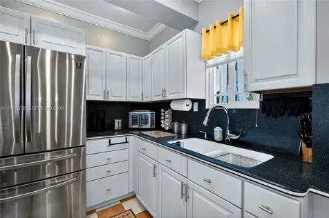 3719 Sheridan Avenue Miami Beach FL 33140