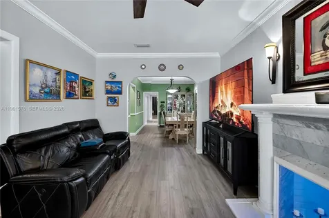 3719 Sheridan Avenue Miami Beach FL 33140