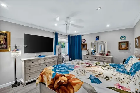 3719 Sheridan Avenue Miami Beach FL 33140