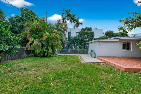3719 Sheridan Avenue Miami Beach FL 33140