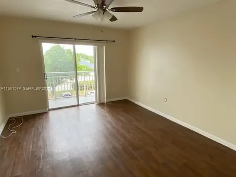 8560 SW 212th Street Cutler Bay FL 33189