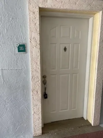 8560 SW 212th Street Cutler Bay FL 33189