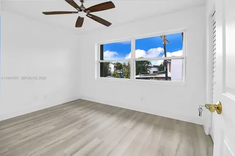 10921 SW 70th Terrace Miami FL 33173