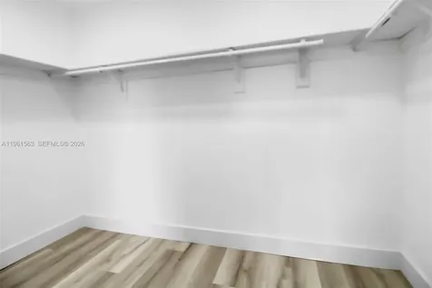 10921 SW 70th Terrace Miami FL 33173