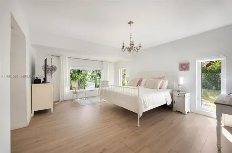 1101 Coral Way Coral Gables FL 33134
