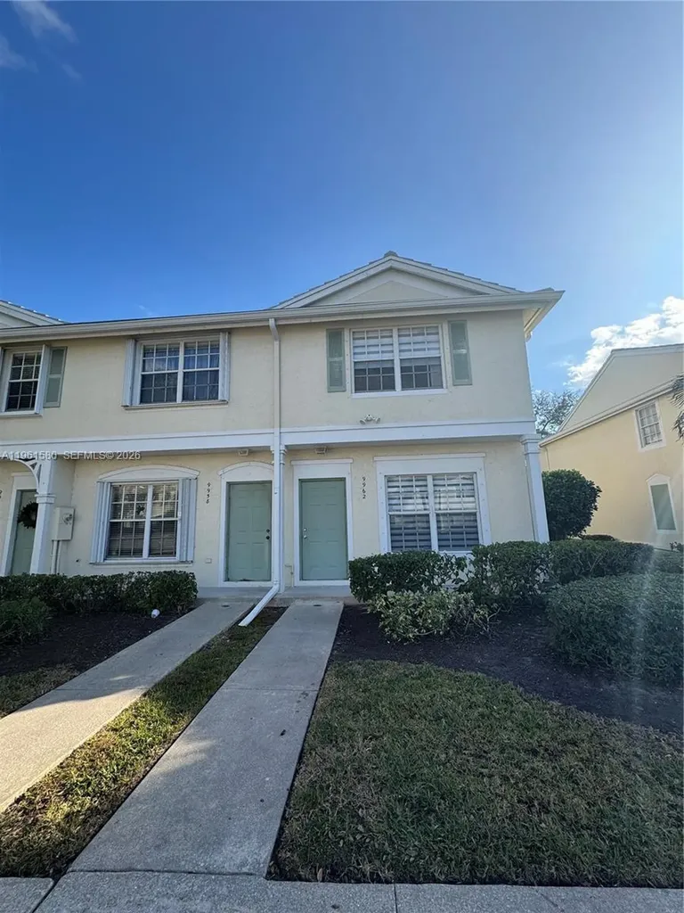 9962 NW 56th Place Coral Springs FL 33076
