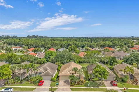 8046 Duomo Circle Boynton Beach FL 33472