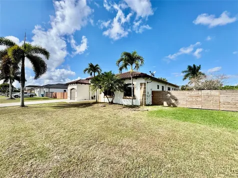 20449 SW 328th Street Homestead FL 33030
